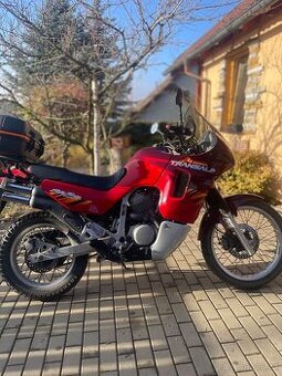 Honda Transalp 600