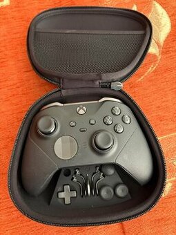 Xbox Elite 2 ovladač