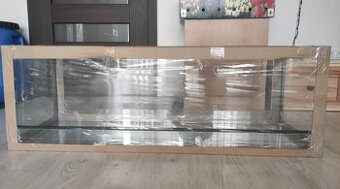 Terárium 120x50x50 Nové .Vhodné pro agamy, želvy hady. Síla
