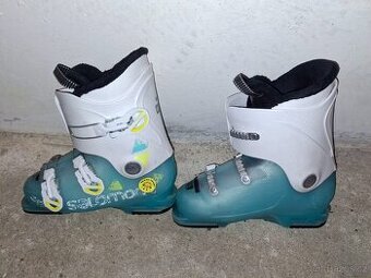 Přeskače, lyžáky Dívčí