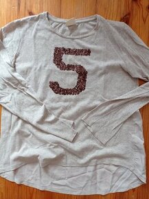 TRIKO S DLOUHÝM RUKÁVEM A FLITRY, VEL.146/152