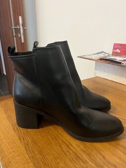 Damske polokouacky H&M Nove