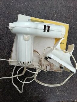 starý FÉN NOVOBORSKÉ STROJÍRNY + krabička, funkční - čtěte