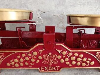 Staré 5kg dvoumiskové váhy EXAKT po renovaci. Puvodni misky