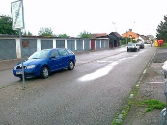 Pronajmu garáž ve Vlašimi - 1