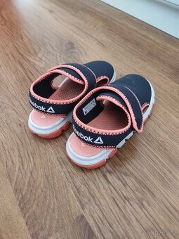 Sandály/boty vel. 26 zn. Reebok