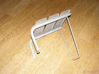 Stolička vojenská - 1