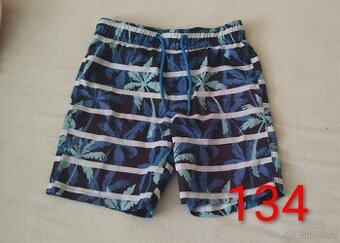 Chlapecké kraťasy vel. 134