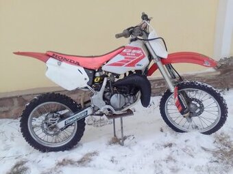 Honda Cr 80 model 1998 s válcem 85 ccm