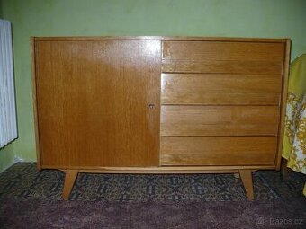 Skříňka U-458 , arch. Jiroutek, interiér Praha