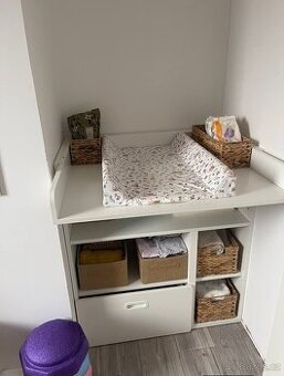 Ikea přebalovací pult