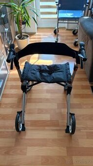 Chodítko / rollátor DMA – skládací, TOP STAV, lehké