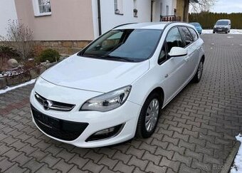 Opel Astra Sports 1,3CDTi /70kw Tažné nafta