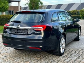 Opel Insignia 2.0 CDTi 103kW LED SENZORY VÝHŘEV SERVISKA