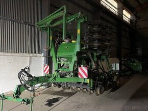 Secí stroj John deere 750A 6 m - 1