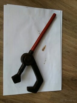 Kloubový hasák - 1