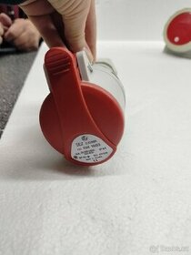 Zásuvka na kabel - 1