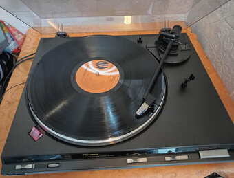 Prodám pěkný gramofon-TECHNICS SL-BD3 - 1