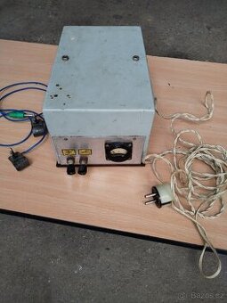Nabíječka autobaterie - 1