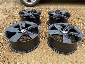 Alu kola škoda rapid 5x100 R16