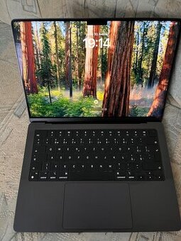 MacBook Pro 14" M4 CZ