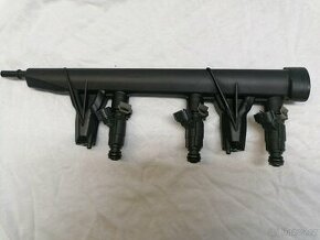 Peugeot -Citroen 1,0, 1,2 VTI vstřikovací lišta 9676020480