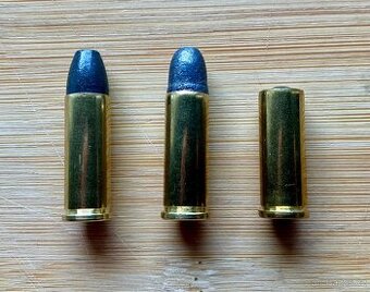 Náboje 32 SW long pro historický revolver kad D
