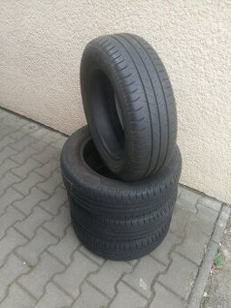 Letní pneu 185/60-15