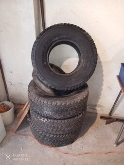 GOOD YEAR WRANGLER AT 31x10.50R LT M+S