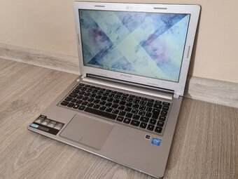 ▼Lenovo M30-70 - 13,3" / i3-4030U / 8GB / SSD / ZÁR▼