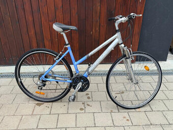 Trekové kolo R28 MaxBike