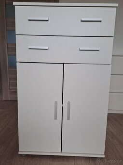 Bílá skříňka LIVARNO