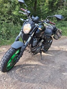 Yamaha Mt03