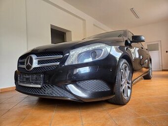 Mercedes-Benz A 200CDi Avantgard Sport 100kW AT