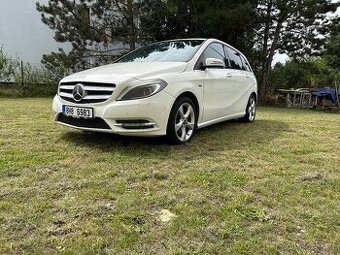 Mercedes Benz B180CDI Dálniční Režim