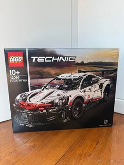 LEGO Technic 42096 Porsche 911