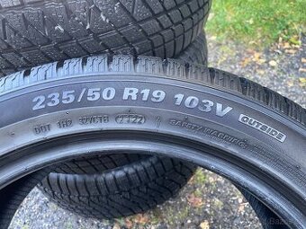 Zimní pneumatiky Kumho WinterCraft WS71 R19” SUV