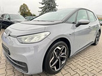Volkswagen ID.3 Pro S elektro 150kw,450km,LED,tepelko,