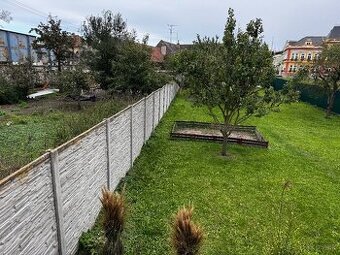 Betonový plot - štípaný kámen - jednostranný