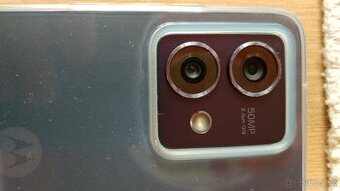 Motorola G84 5G 8GB / 256GB – v záruce, faktura
