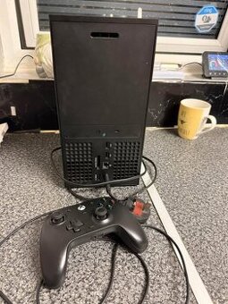 Xbox series X 1tbl + 44 her