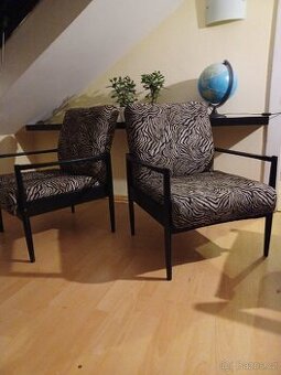 Retro repasovaná křesla