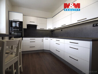 Pronájem bytu 2+1, 64 m², Frýdek-Místek, ul. Brožíkova - 1