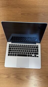 Apple MacBook Pro 13,3", i5, 4GB RAM, 250GB SSD