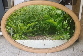 Oválný masiv rám se zrcadlem