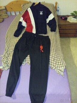 Zánovní pánská tepláková souprava