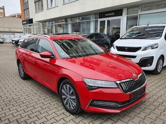 Škoda Superb 3 iV Combi 1.4 TSI 160kW DSG - záruka Autodraft