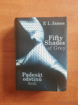 Padesát odstínů šedi