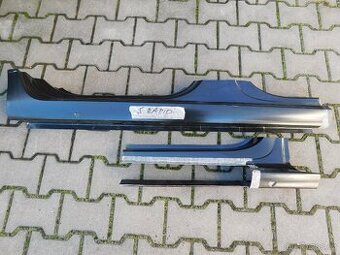 ŠKODA Rapid pravý práh za 500.- přední část už není