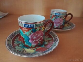 2 hrnky s podšálkem